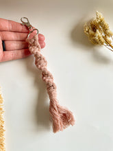 Load image into Gallery viewer, Macrame Keychain
