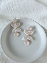 Load image into Gallery viewer, Savannah in White Terrazzo
