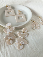 Load image into Gallery viewer, Savannah in White Terrazzo
